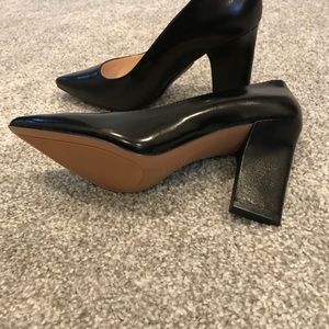 Nine West new black leather 7.5M shoes